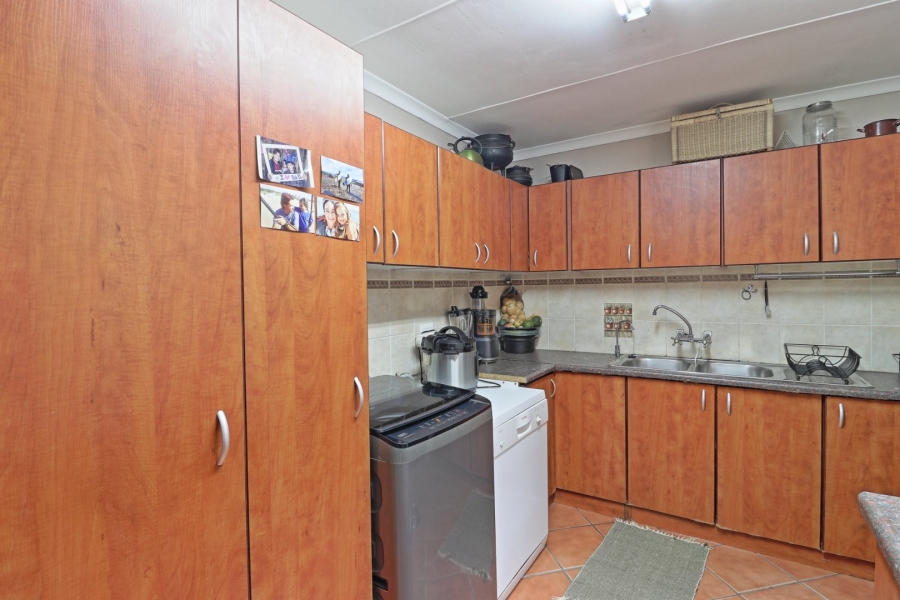 3 Bedroom Property for Sale in Hartenbos Heuwels Western Cape